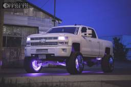 246232-3-2015-silverado-2500-hd-chevrolet-suspension-lift-65-hostile-stryker-chrome-hella-stance-5.jpg